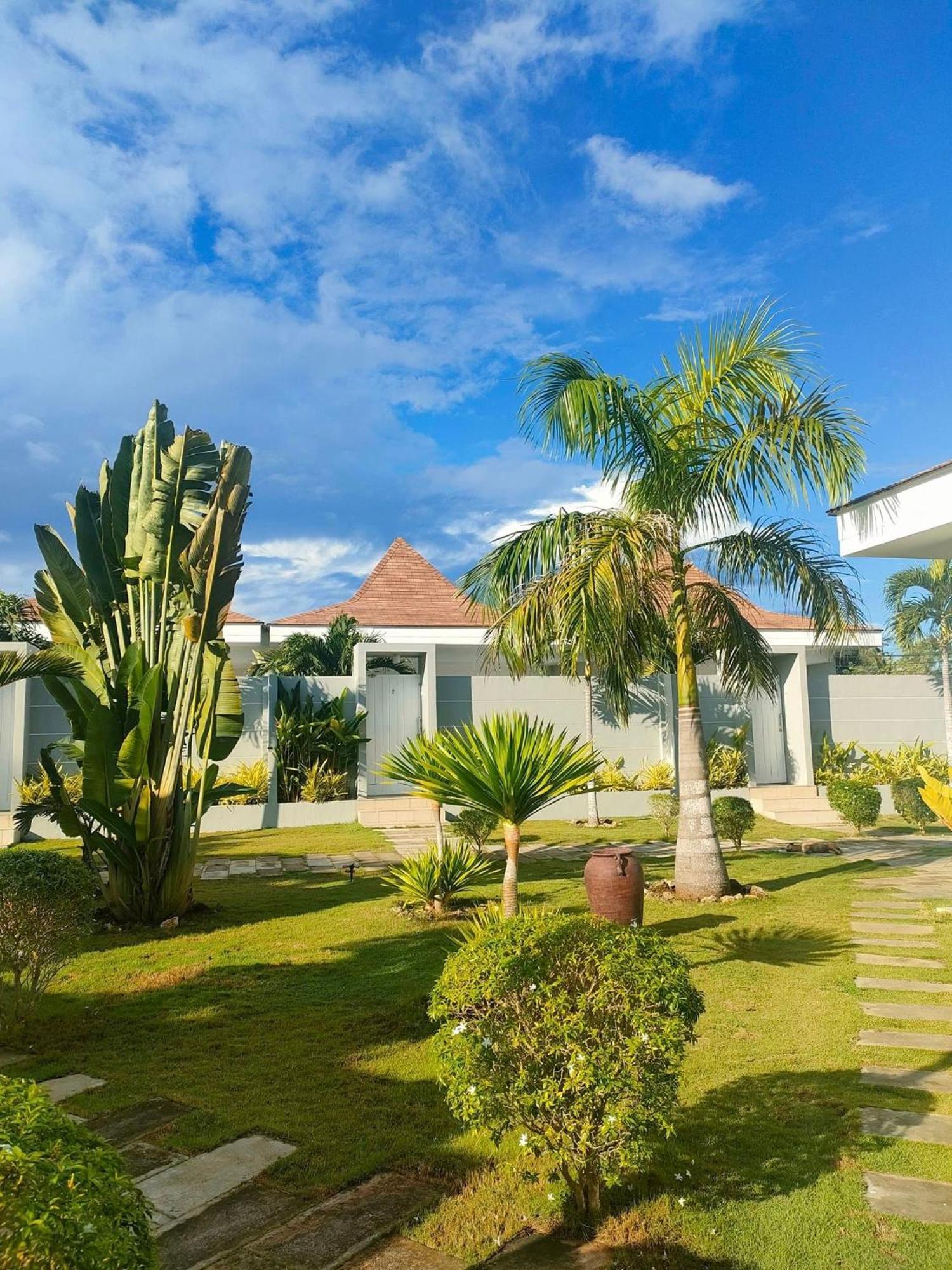 Pineale Villas, Resort And Spa パングラオ エクステリア 写真